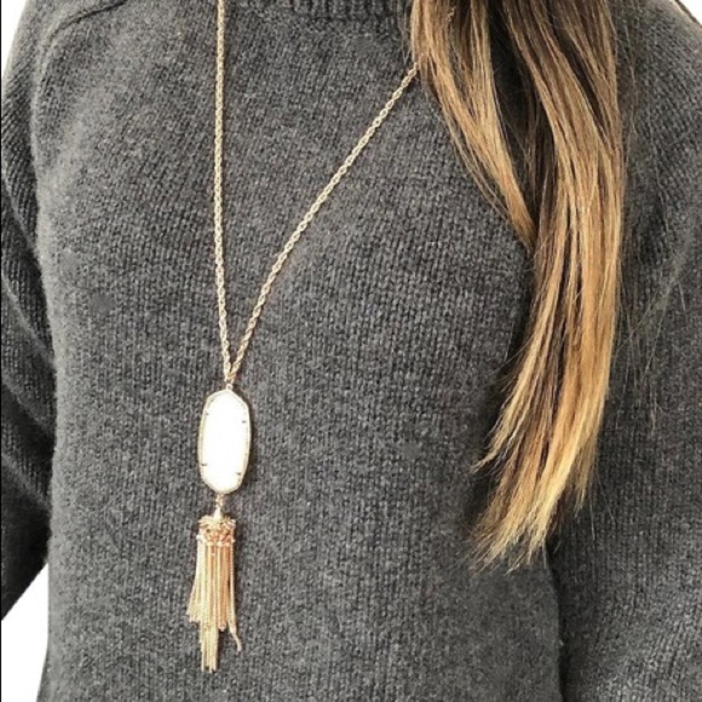 Kendra Scott Rayne Necklace in White Pearl